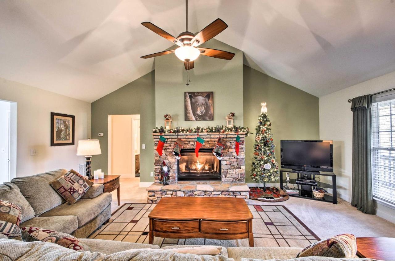 Blairsville Home With Deck And Stunning Mountain Views Hood Екстериор снимка