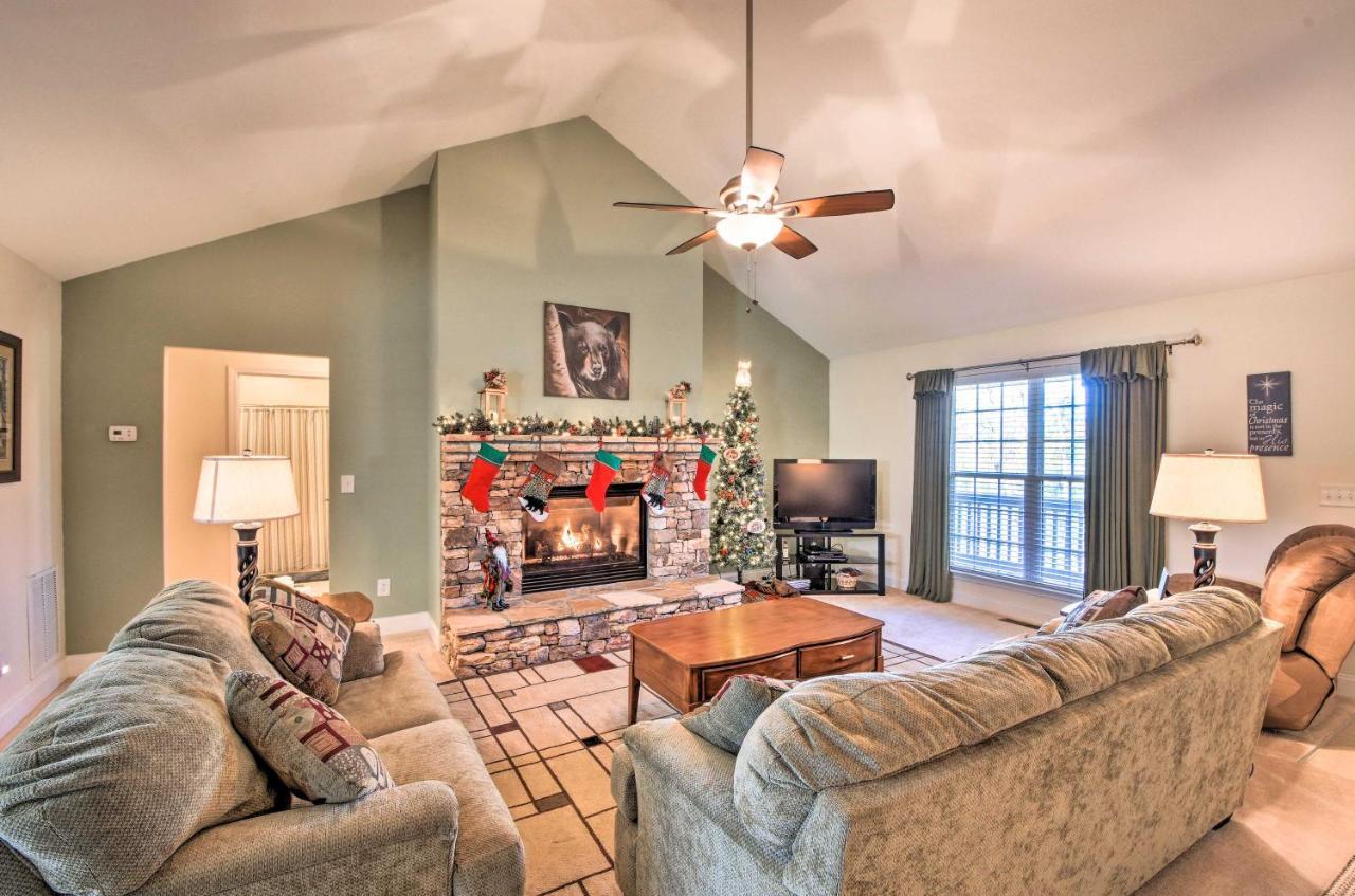 Blairsville Home With Deck And Stunning Mountain Views Hood Екстериор снимка